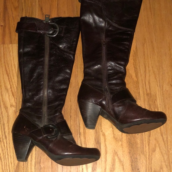 Born crown brown knee high boots with buckles - Picture 2 of 4